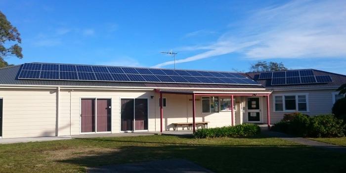 Image of outside of St Helens Neighbourhood House